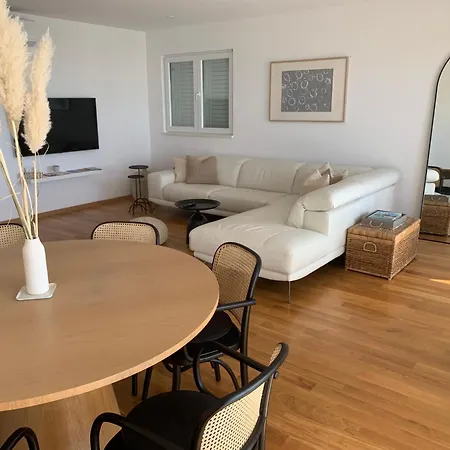 Aaa Seaview - Apartament